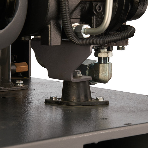 Винтовой компрессор на ресивере с осушителем ET SL 7,5-10-500 ES Винтовой компрессор на ресивере с осушителем ET SL 7,5-10-500 ES